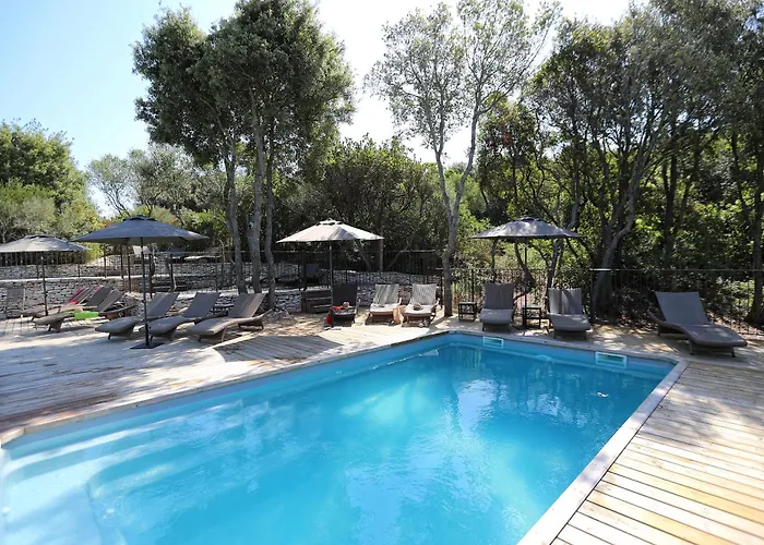 Les De La Sophia Aparthotel 3*